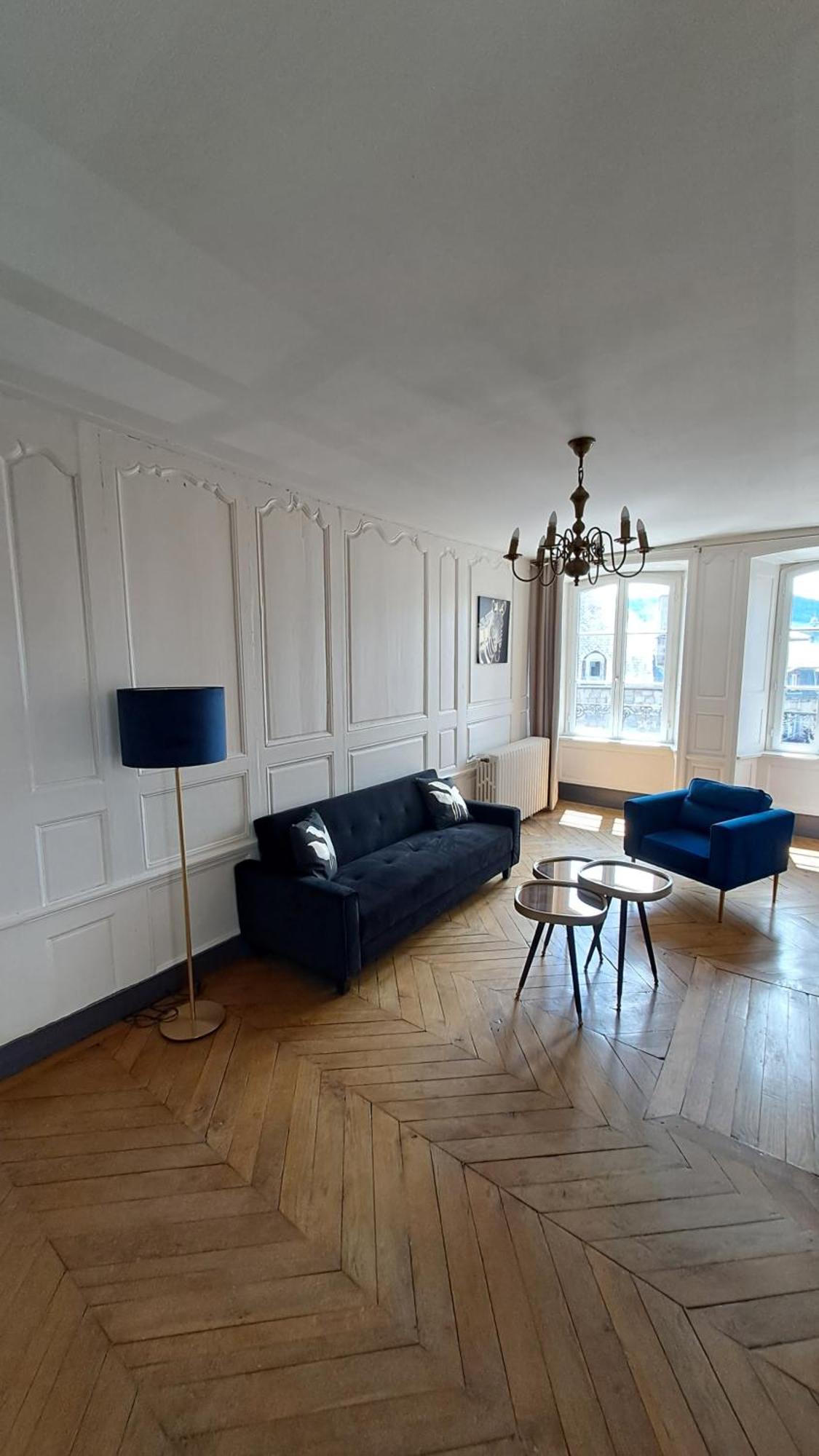 Appartement Le Bon Secours à Murat  Extérieur photo