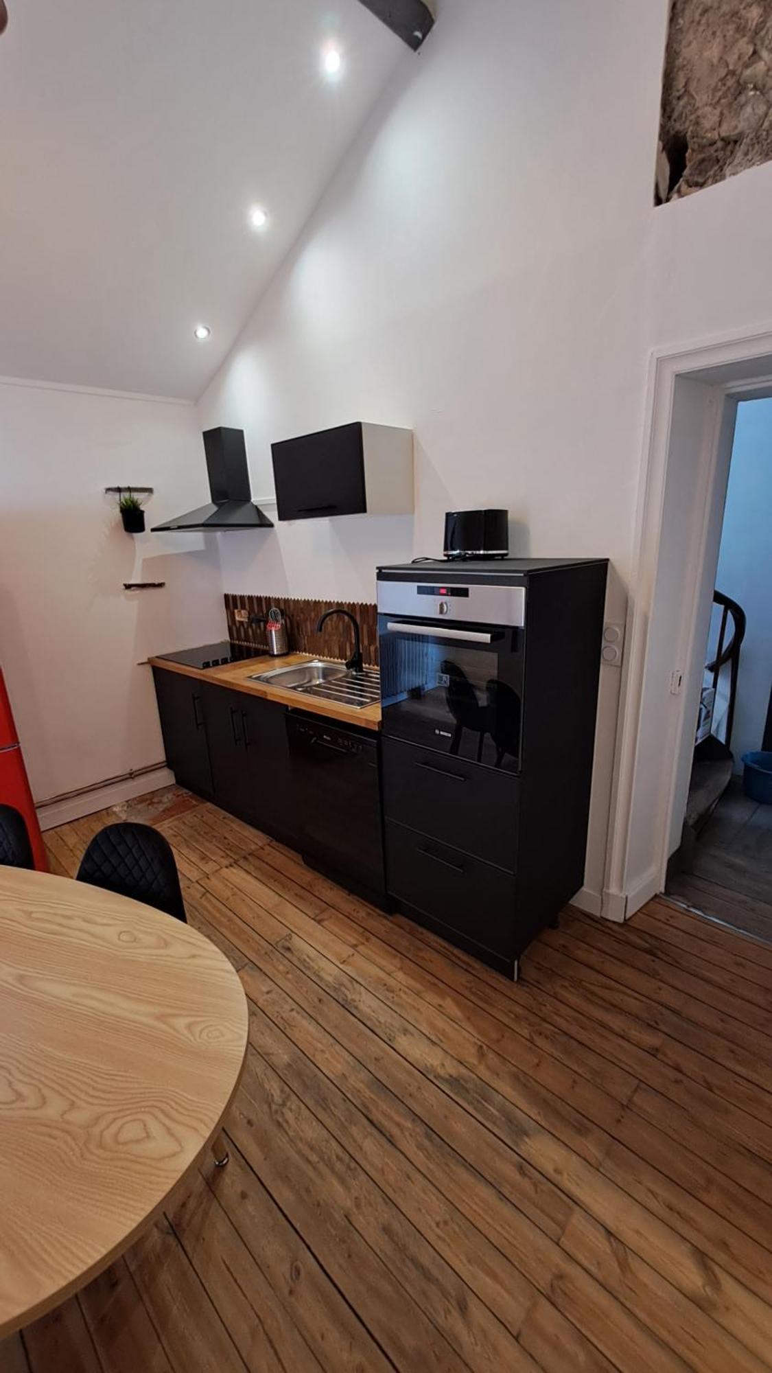 Appartement Le Bon Secours à Murat  Extérieur photo